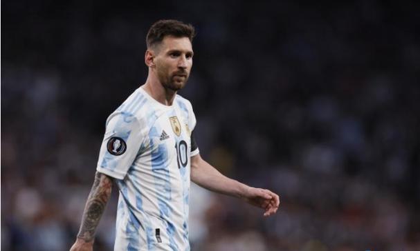 锅圈食汇被投诉“菌菇套装有烟头”！称系拆包后发现，正调查